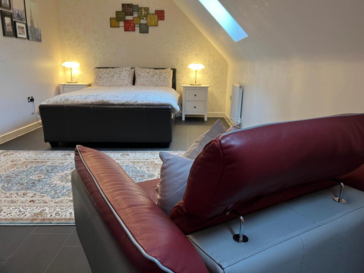 Sheffield City Centre , Free Wifi & Parking - Private Room - Shared House Εξωτερικό φωτογραφία